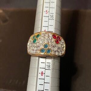 Elegant vintage size 6 3/4 18KT H.G.E. Multicolor Gemstone Ring